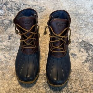 Sperry Women’s Dark Brown and Navy Boots